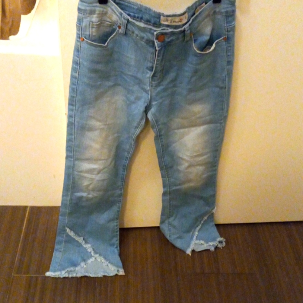 K's more jeans in unique design